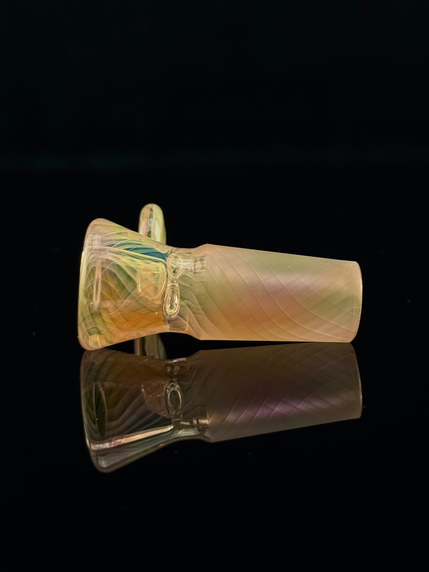 Slide - 18mm Fully Worked Rainbow Fume Retti
